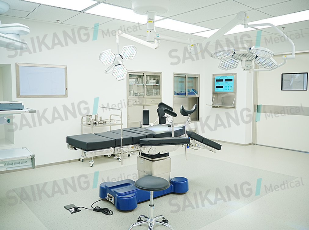 手术展厅.jpg