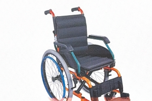 手动轮椅车